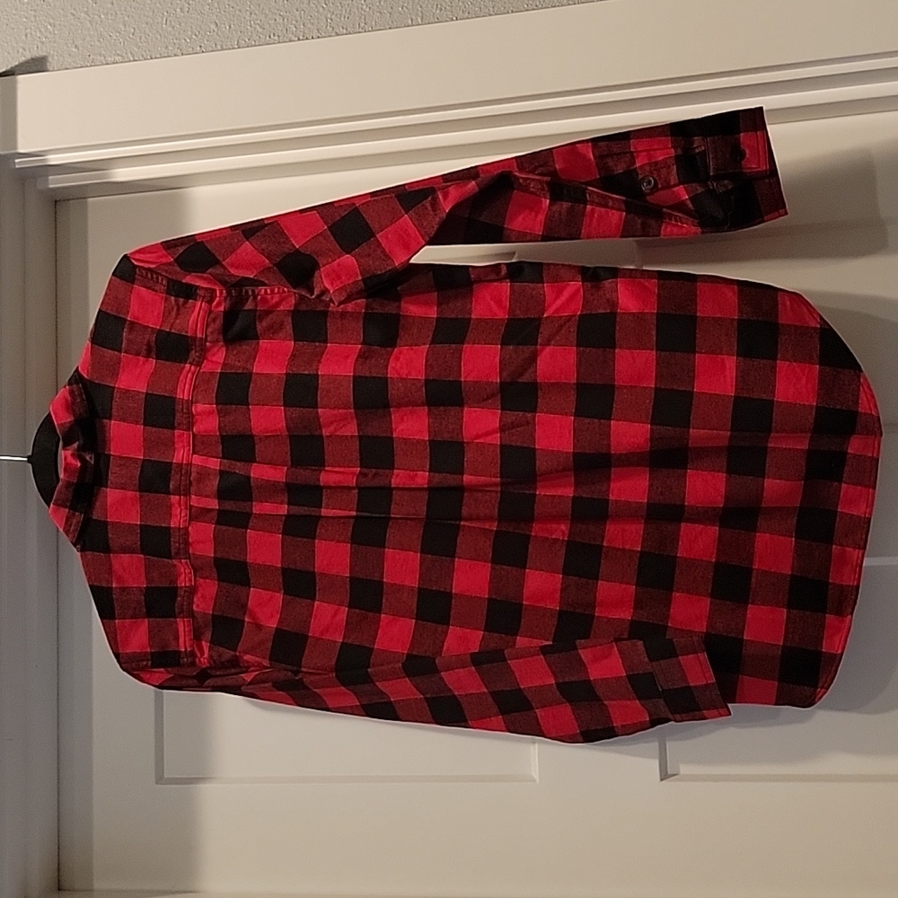 NWOT Buffalo plaid flannel - Picture 2 of 4